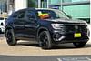 2 imagen en miniatura de 2025 Volkswagen Atlas Cross Sport 2.0T SEL R-Line