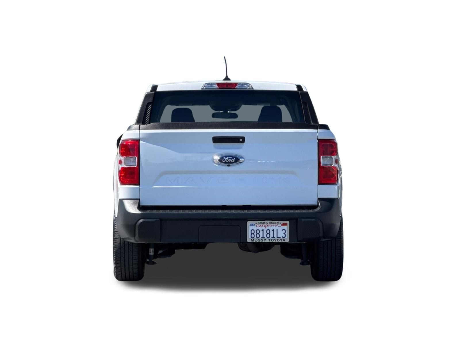 5 thumbnail image of  2022 Ford Maverick XL