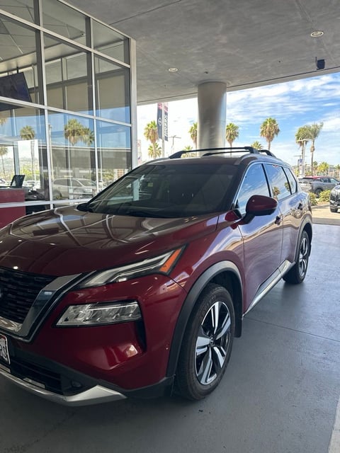 1 image of 2022 Nissan Rogue Platinum