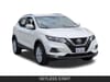 2 imagen en miniatura de 2022 Nissan Rogue Sport SV