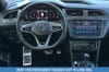 15 imagen en miniatura de 2022 Volkswagen Tiguan 2.0T SEL R-Line