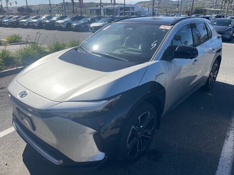 1 image of 2023 Toyota Bz4x