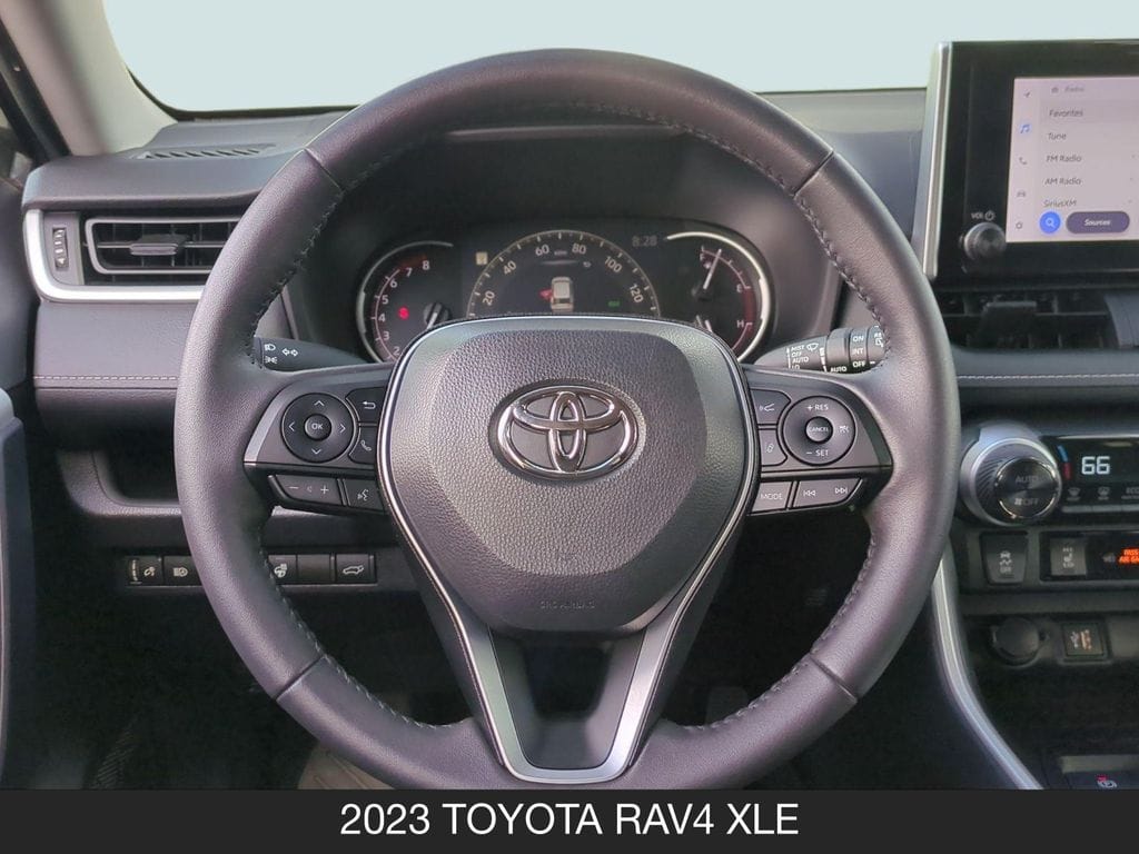 2023 Toyota RAV4 XLE - Photo 12