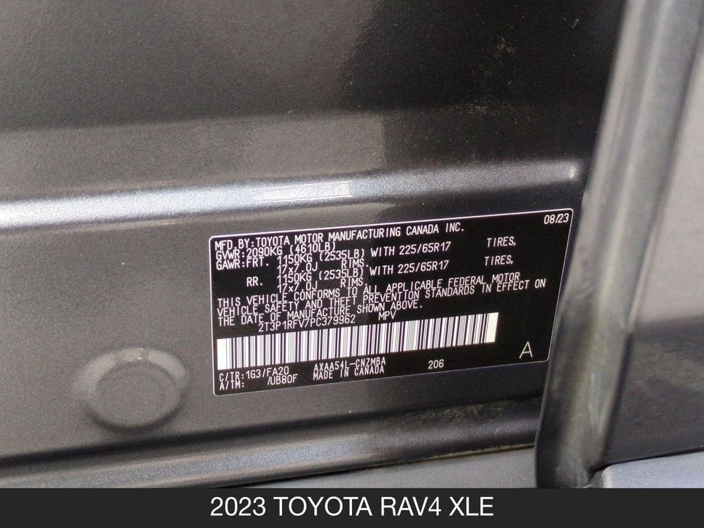 2023 Toyota RAV4 XLE - Photo 27