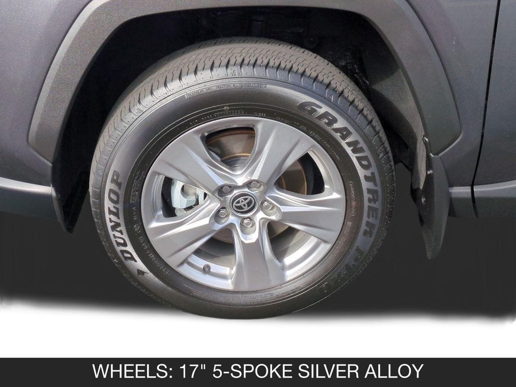 2023 Toyota RAV4 XLE - Photo 11