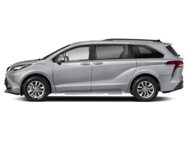 3 thumbnail image of  2023 Toyota Sienna XLE