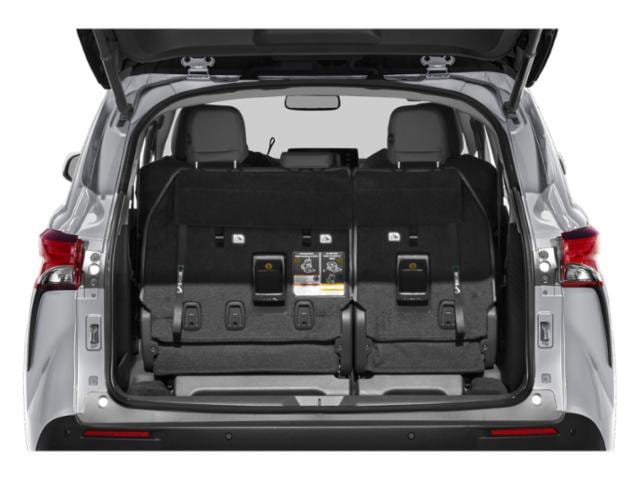 11 thumbnail image of  2023 Toyota Sienna XLE