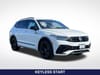 2 imagen en miniatura de 2023 Volkswagen Tiguan 2.0T SE R-Line Black