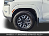 11 imagen en miniatura de 2024 Nissan Frontier SL