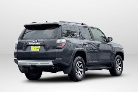 2024 Toyota 4Runner TRD Off-Road