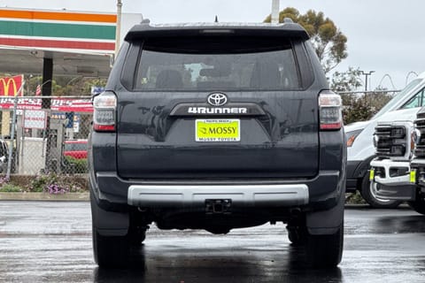 2024 Toyota 4Runner TRD Off-Road