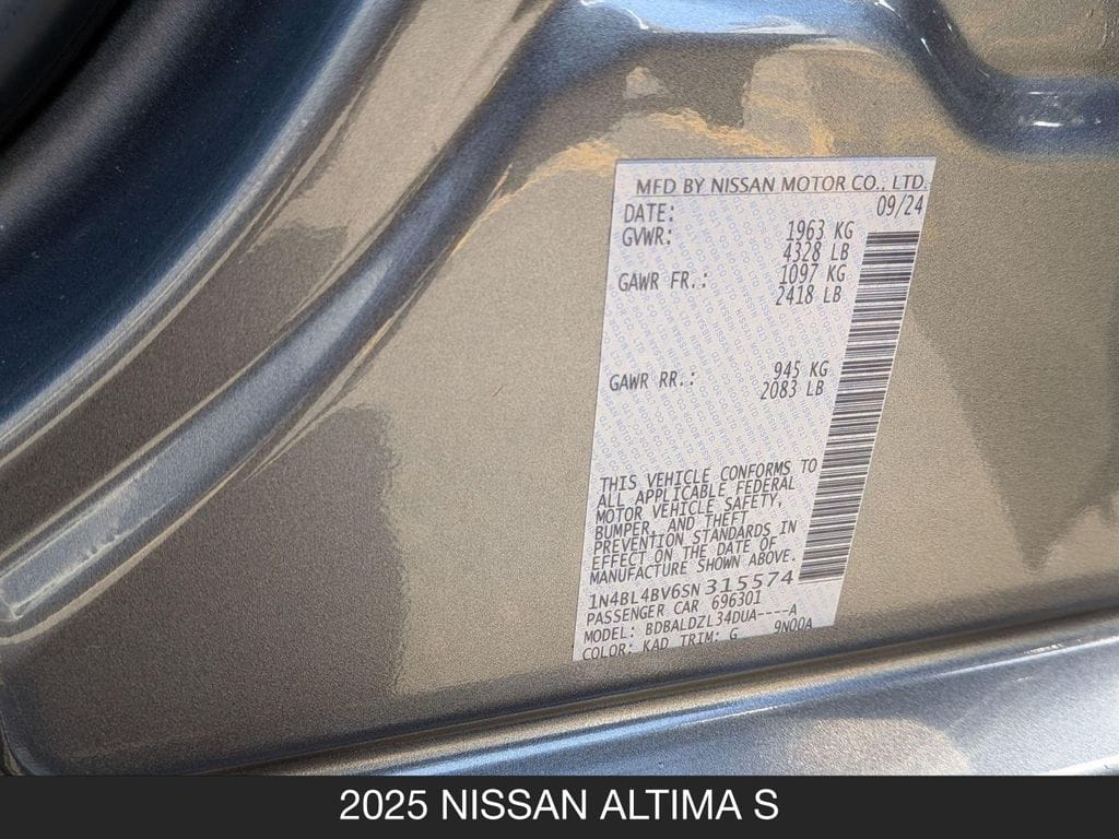 2025 Nissan Altima S - Photo 24