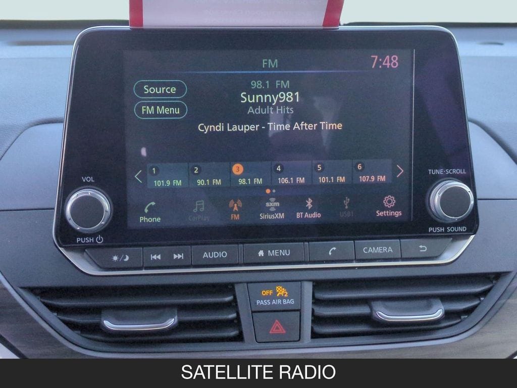 2025 Nissan Altima SV - Photo 21