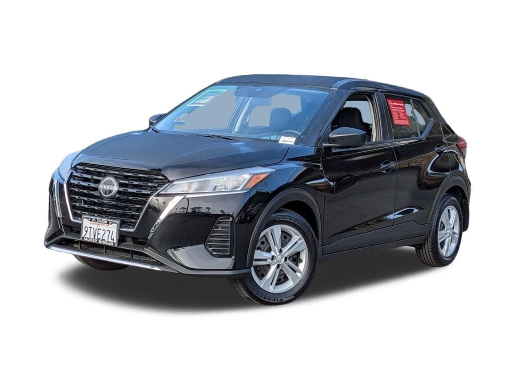1 thumbnail image of  2025 Nissan Kicks Play S