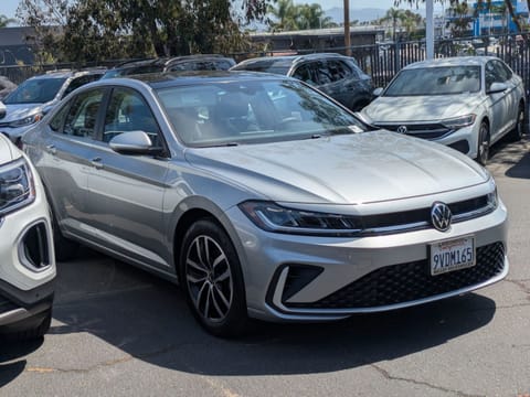 2025 Volkswagen Jetta 1.5T SE