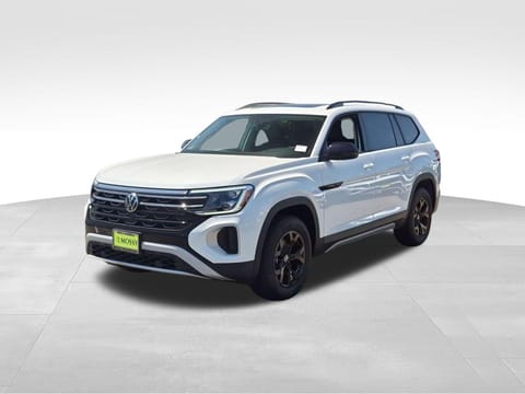 1 image of 2026 Volkswagen Atlas 2.0T Peak Edition