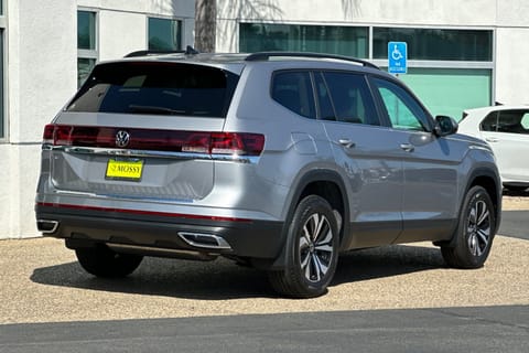 2026 Volkswagen Atlas 2.0T SE