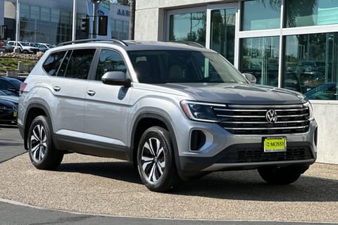 2026 Volkswagen Atlas 2.0T SE