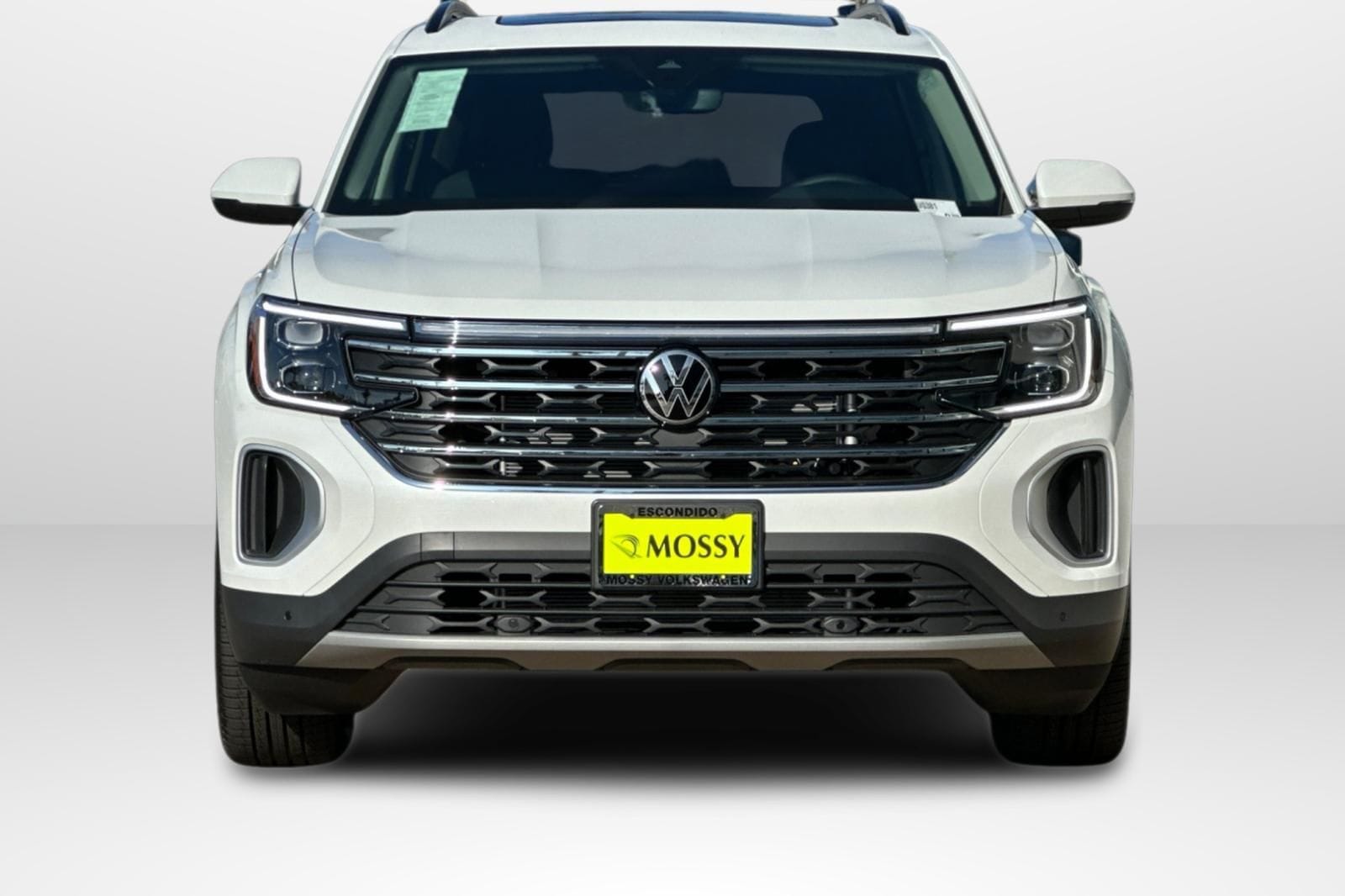 2026 Volkswagen Atlas SE w/Tech - Photo 8