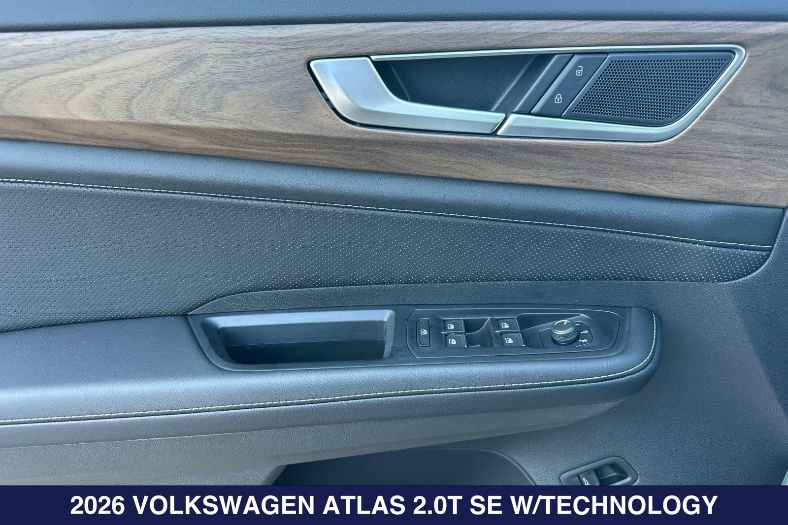 2026 Volkswagen Atlas SE w/Tech - Photo 11