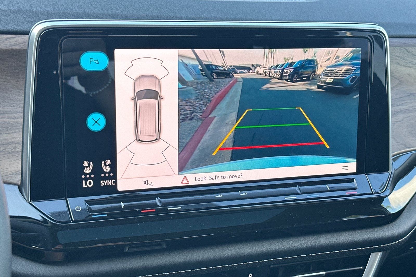 2026 Volkswagen Atlas SE w/Tech - Photo 19