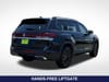 8 imagen en miniatura de 2026 Volkswagen Atlas 2.0T SE w/Technology