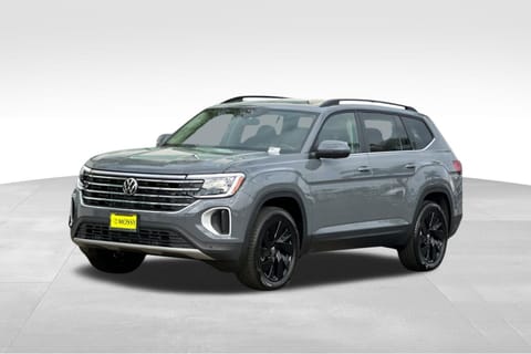 1 imagen de 2026 Volkswagen Atlas 2.0T SE w/Technology