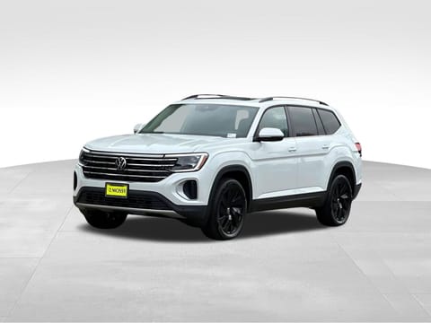1 imagen de 2026 Volkswagen Atlas SE w/Technology