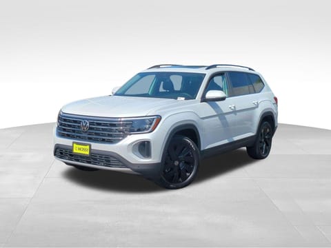 1 image of 2026 Volkswagen Atlas 2.0T SE w/Technology