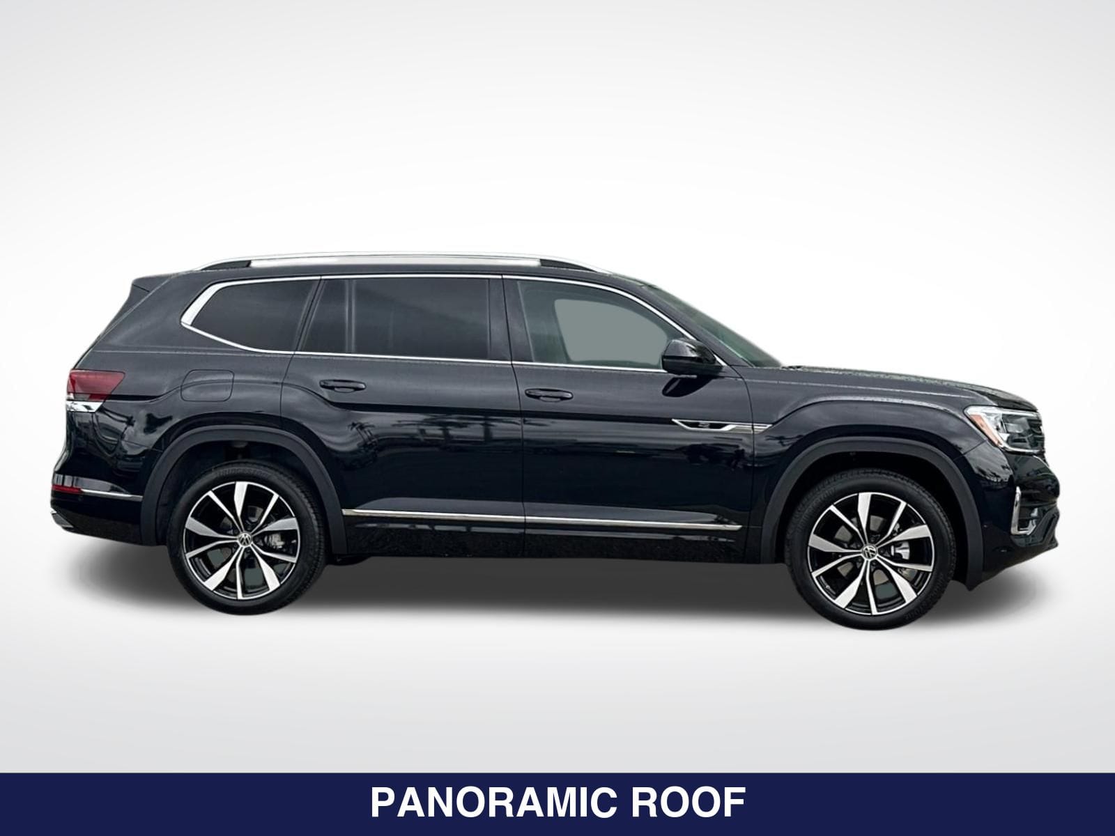 2026 Volkswagen Atlas SEL Premium R-Line - Photo 4