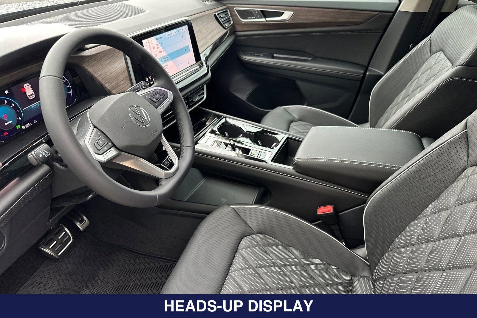 2026 Volkswagen Atlas SEL Premium R-Line - Photo 10