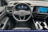 14 imagen en miniatura de 2026 Volkswagen Atlas Cross Sport 2.0T SE w/Technology