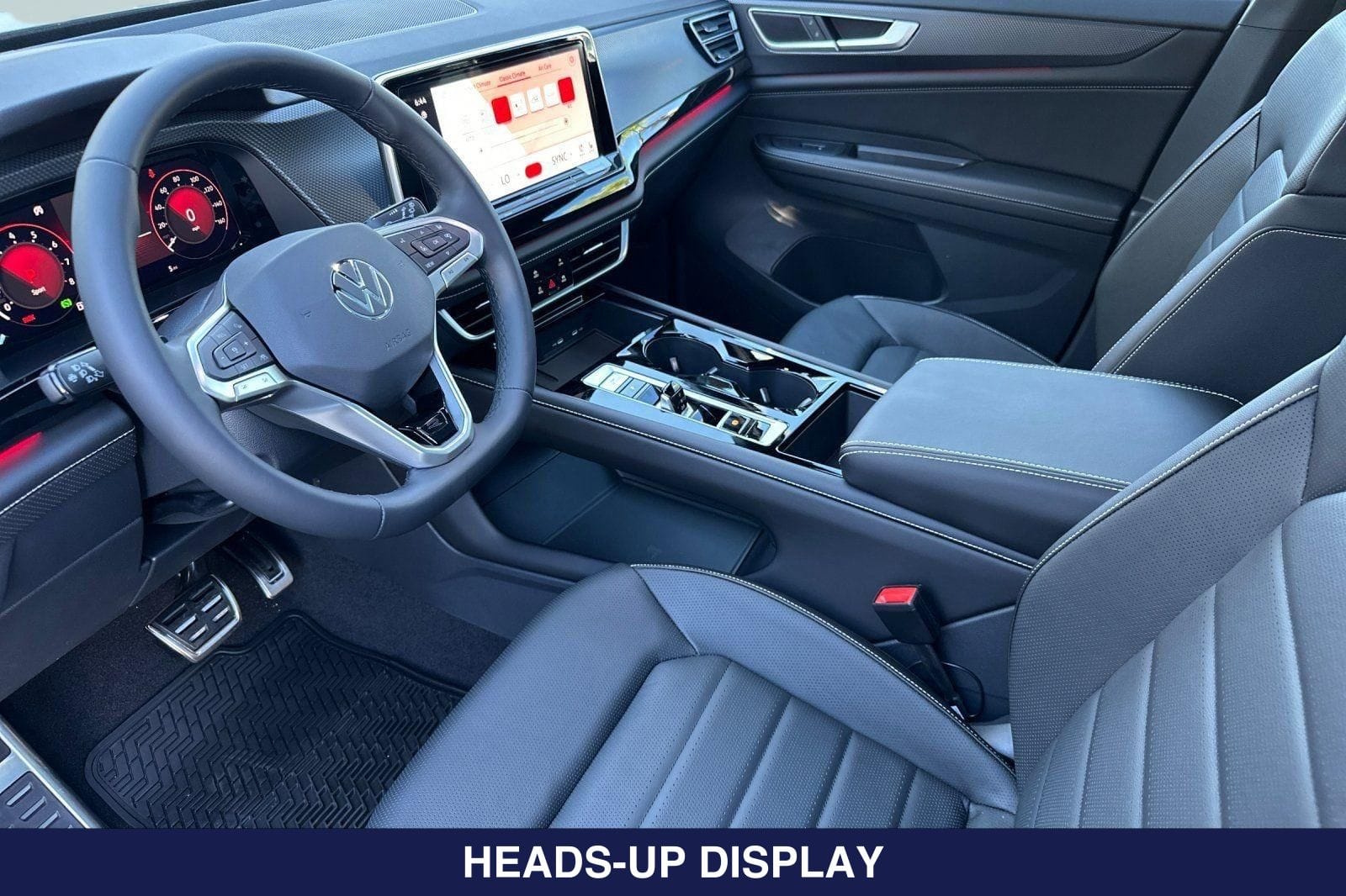 2026 Volkswagen Atlas Cross Sport SEL R-LINE - Photo 10