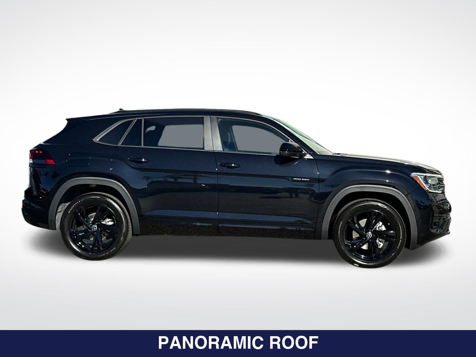 2026 Volkswagen Atlas Cross Sport SEL R-LINE - Photo 4