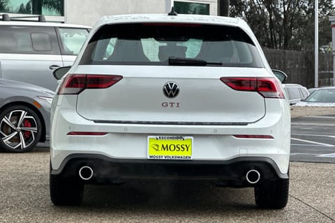 2026 Volkswagen Golf GTI 2.0T SE