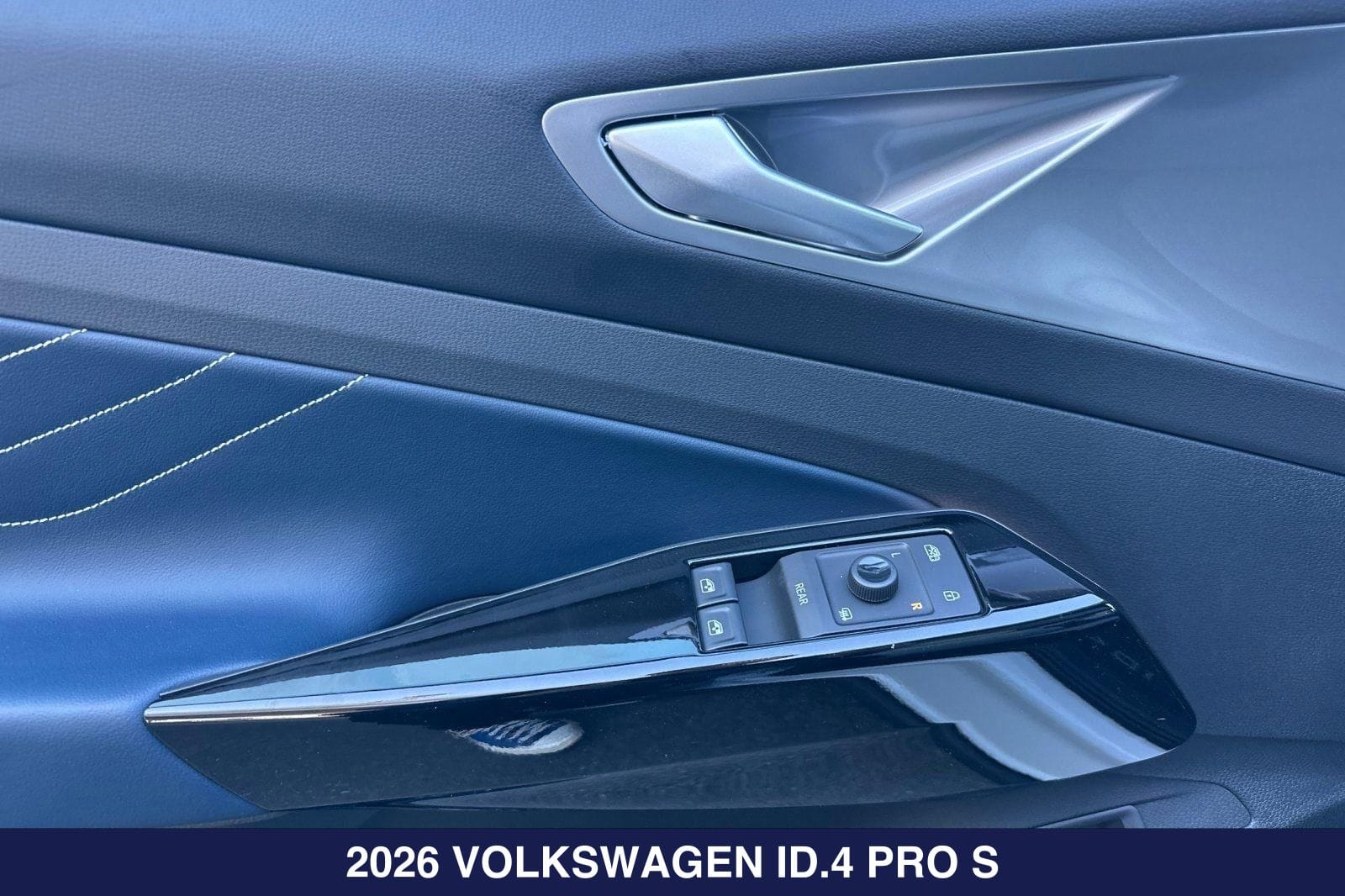 2026 Volkswagen ID.4 PRO S - Photo 11