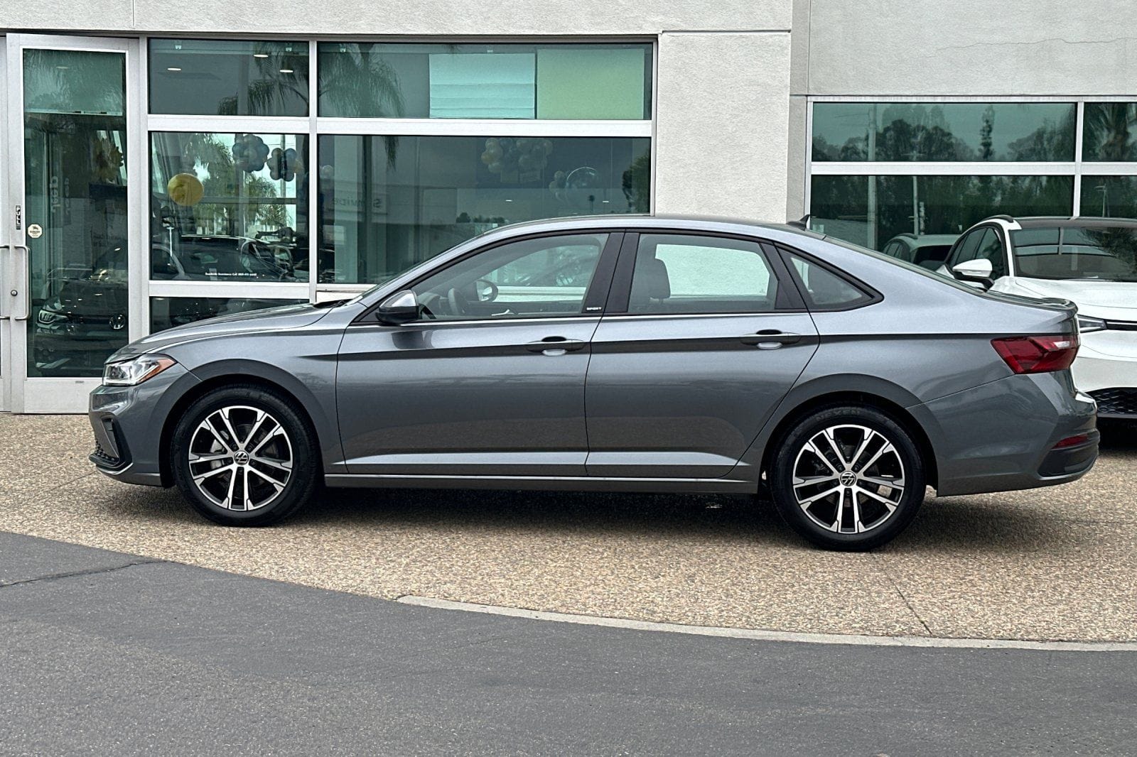 2026 Volkswagen Jetta Sport - Photo 7