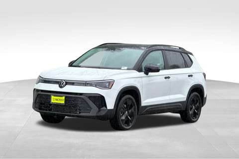 1 imagen de 2026 Volkswagen Taos 1.5T SE Black