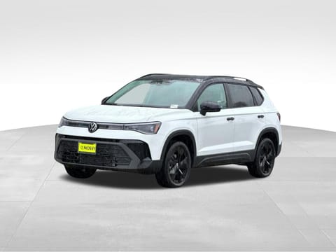 1 image of 2026 Volkswagen Taos 1.5T SE Black