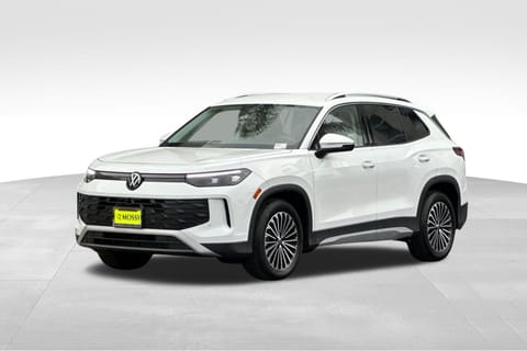 1 image of 2026 Volkswagen Tiguan 2.0T S