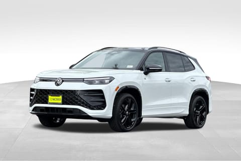 1 image of 2026 Volkswagen Tiguan 2.0T SE R-Line Black