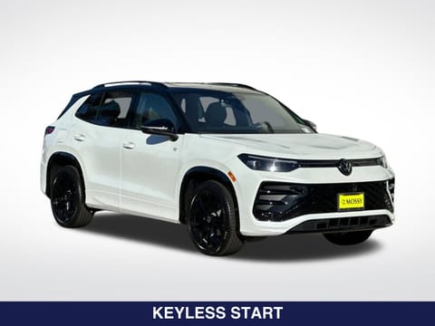 2026 Volkswagen Tiguan 2.0T SE R-Line Black