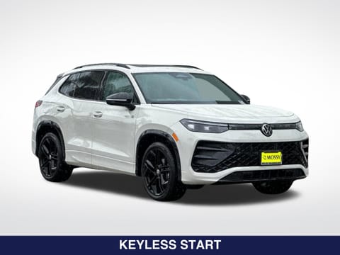 2026 Volkswagen Tiguan 2.0T SE R-Line Black