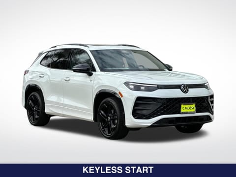 2026 Volkswagen Tiguan 2.0T SE R-Line Black