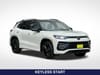 2 imagen en miniatura de 2026 Volkswagen Tiguan 2.0T SE R-Line Black