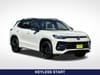 2 imagen en miniatura de 2026 Volkswagen Tiguan 2.0T SE R-Line Black