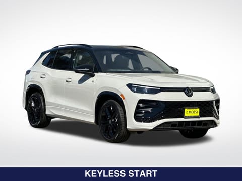 2026 Volkswagen Tiguan 2.0T SE R-Line Black