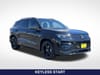 2 imagen en miniatura de 2026 Volkswagen Tiguan 2.0T SE R-Line Black