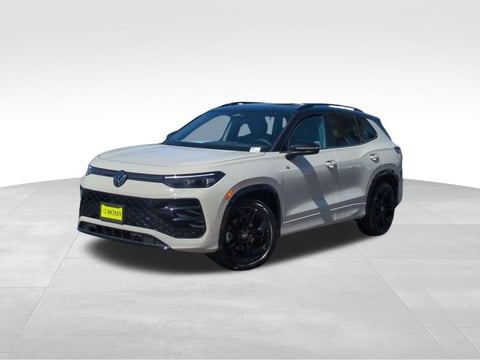 1 image of 2026 Volkswagen Tiguan SE R-Line Black