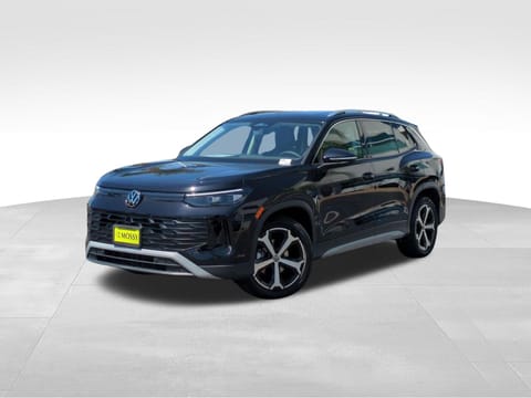 1 image of 2026 Volkswagen Tiguan SE